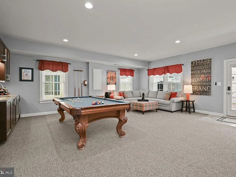 11285 Terrace Ln — Photo 9