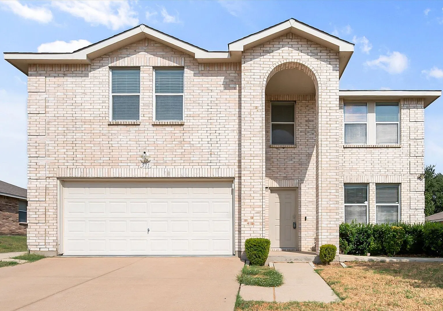 Welcome to 511 Travis Ranch Trail in Arlington! — Photo 1