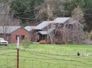 15900 Oak Run Rd, Bella Vista, CA 96008