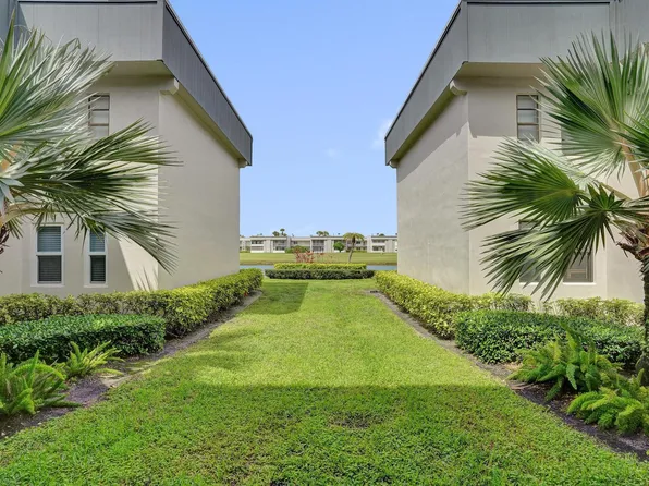 54 Piedmont B, Delray Beach, FL 33484