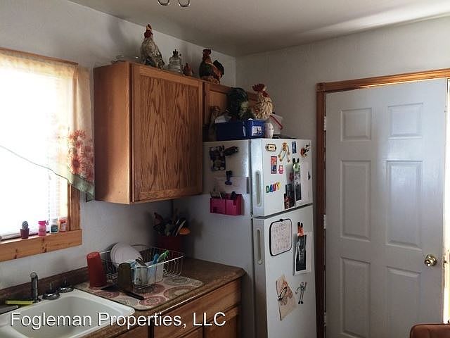 208 N 4th W, Mountain Home, ID 83647 | Zillow