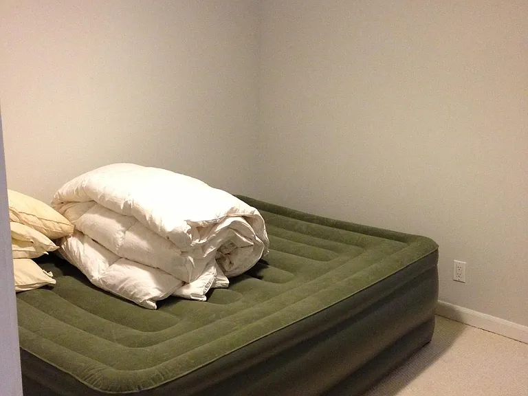 1518 N Wood St #1 — Photo 3