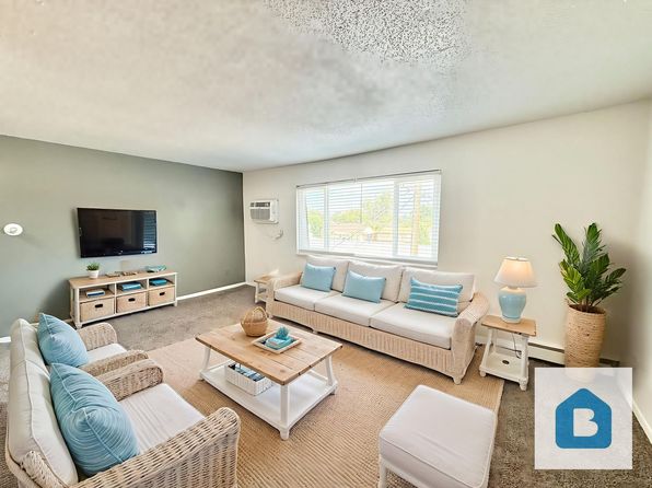 2018 Vinewood Ln APT 6