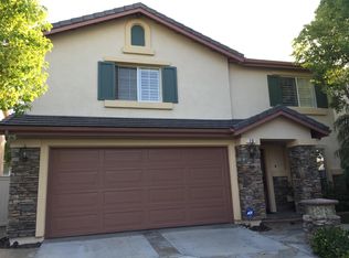 28 Granada, Irvine, CA 92602