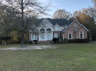 813 Briarwood Rd, Douglas, GA 31533