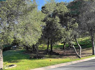 0 Lind Ct, Orinda, CA 94563