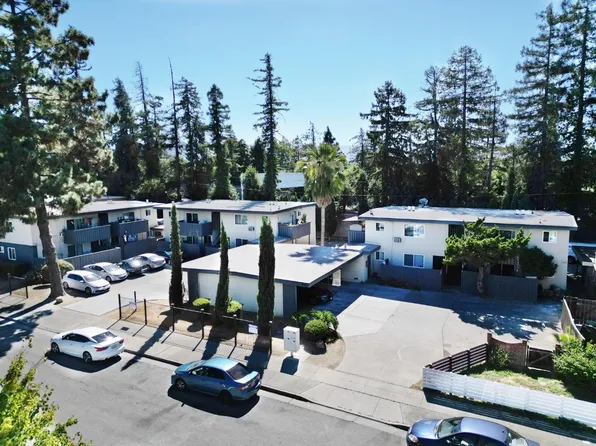 Ravenscourt Ave, Campbell, CA 95008