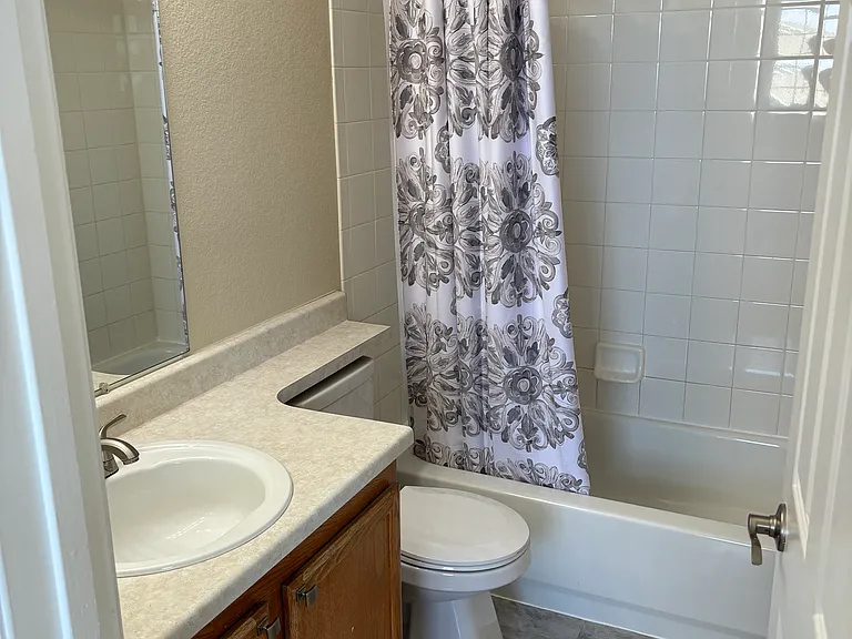 3rd floor bathroom