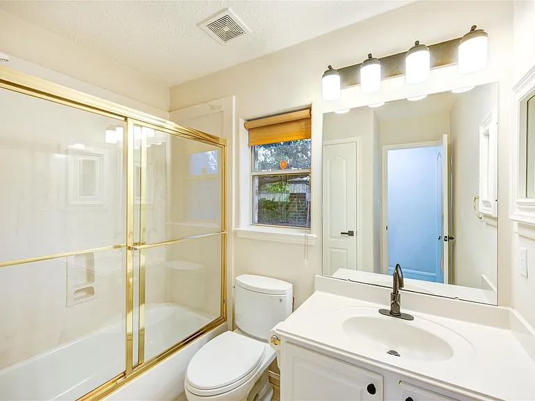 1231 Parkhaven Ln — Photo 31