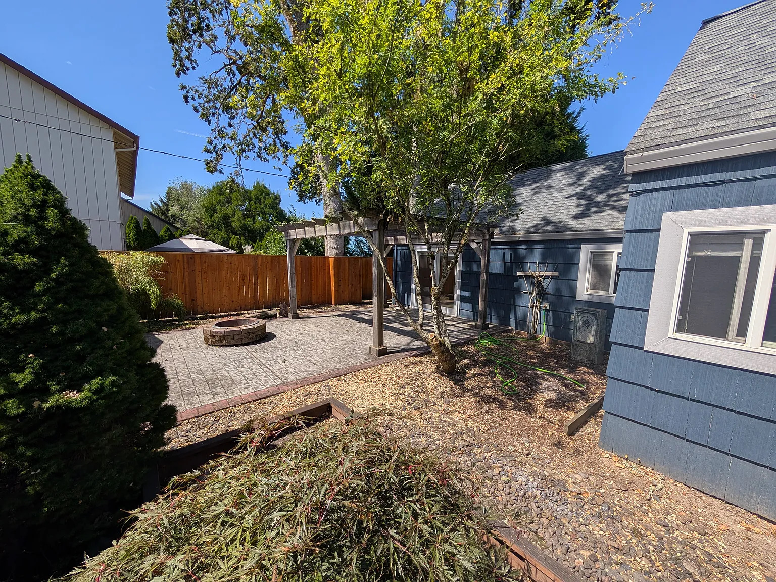 4 bed, 1750 sqft, $2,650 — Photo 1