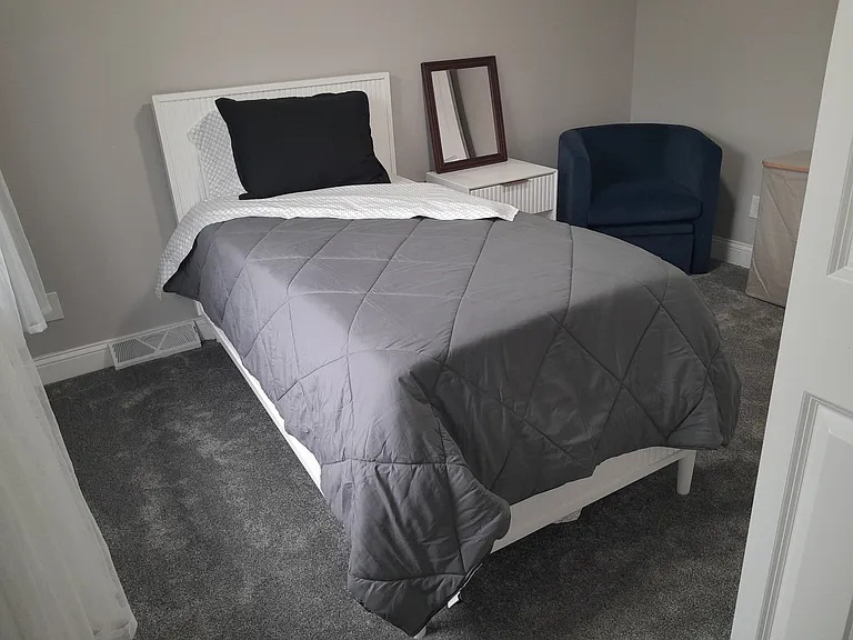 15423 Trillium Cir #1 — Photo 18