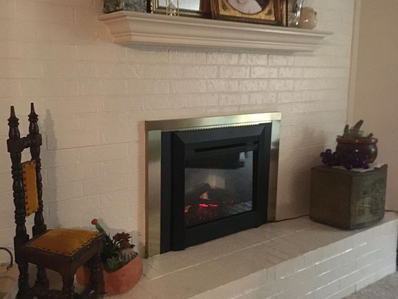 3rd image of 1669 La Villa Cir