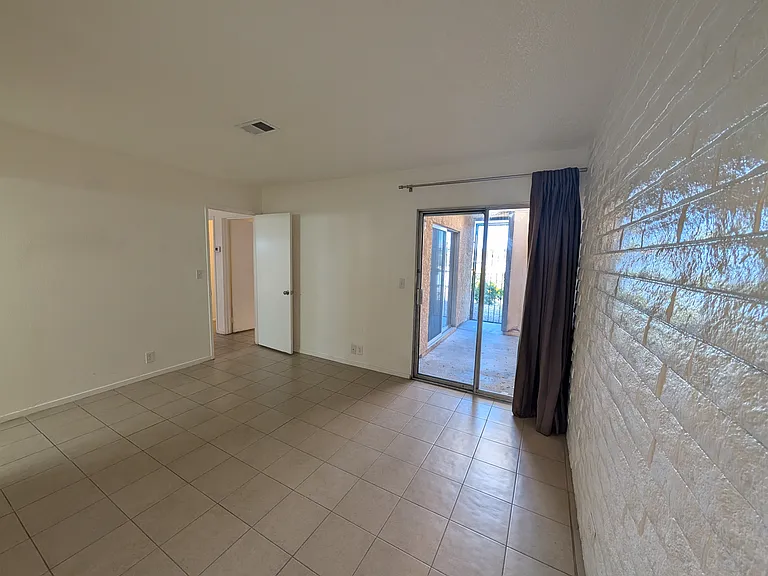 3033 Saint George St #A — Photo 19