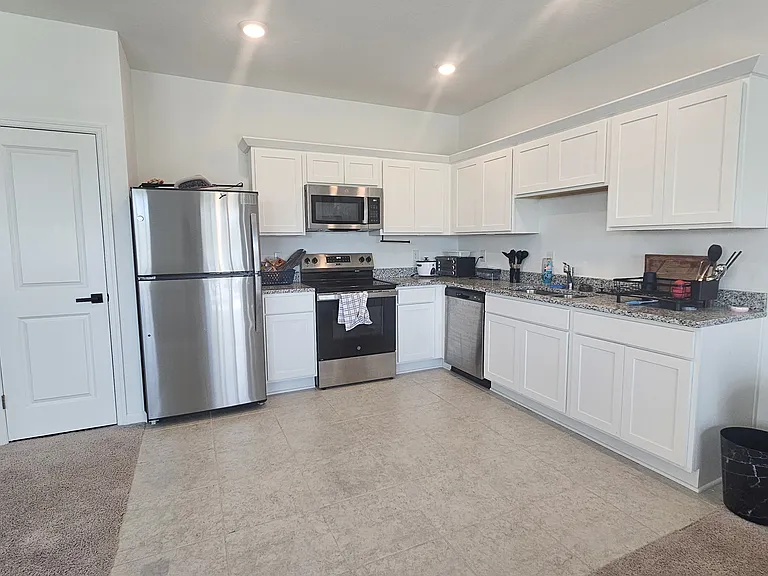 5936 Chestnut Grove Pl #3 — Photo 2