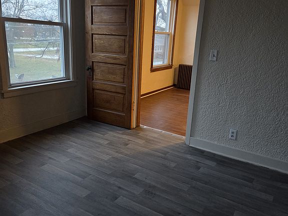 5th image of 390 W 16th St #2B