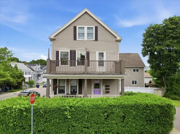15 Hillock St #2, Roslindale, MA 02131