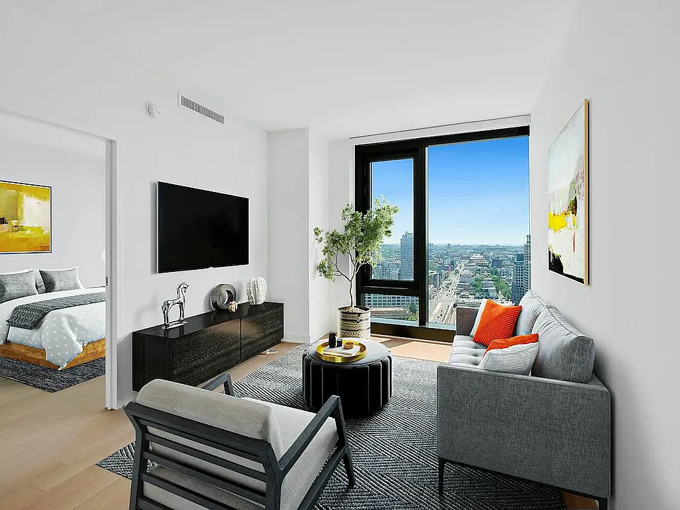 18 6th Ave #3008