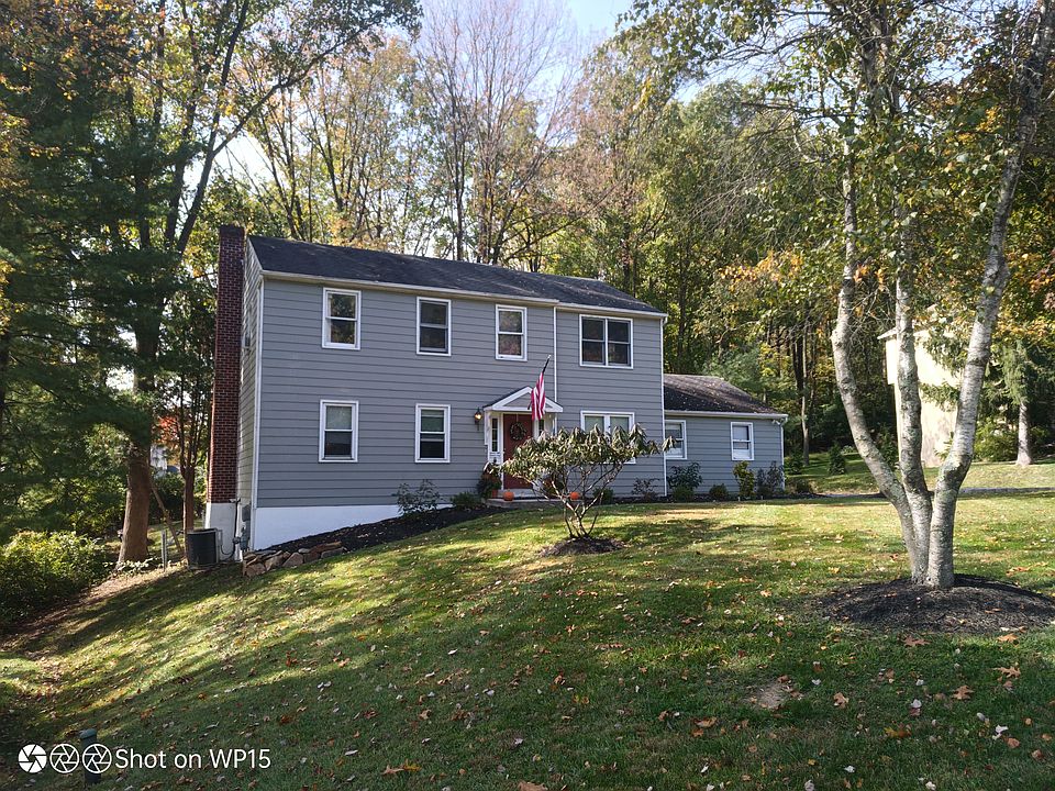1st image of 451 Spruce Dr #451