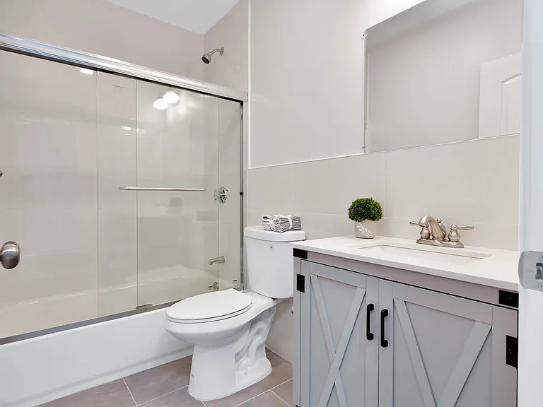 284 Essex St #503 — Photo 7