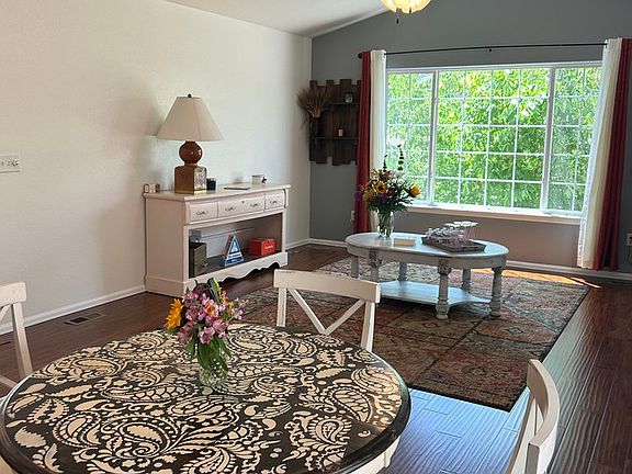2nd image of 2644 Clarion Ln