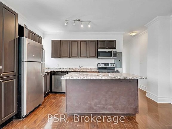 3rd image of 2 Craighurst Ave #1