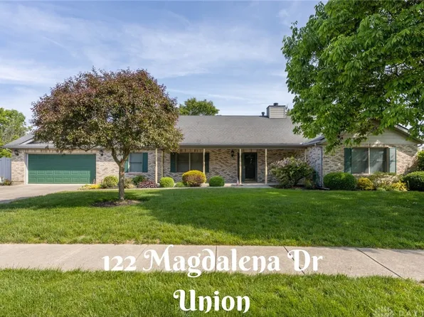 122 Magdalena Dr, Englewood, OH 45322