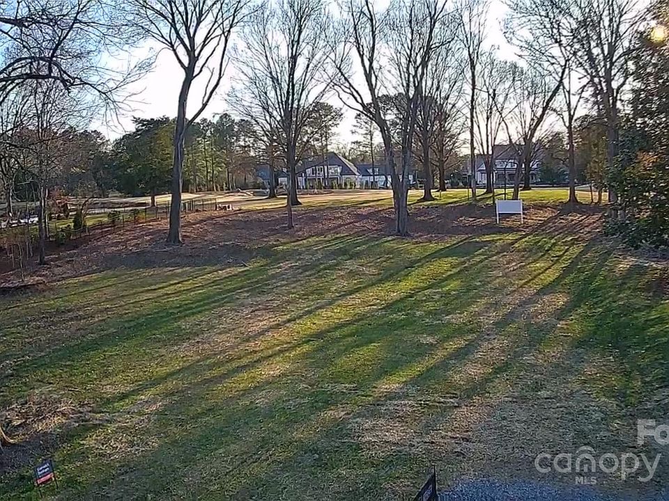 2nd image of 5824 Masters Ct