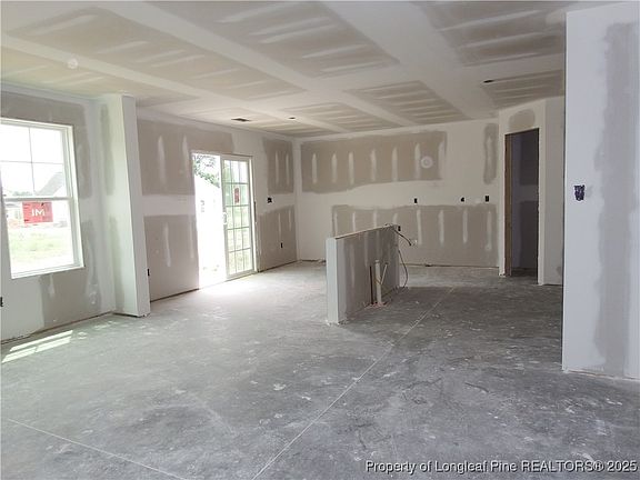 4th image of 1928 Elephant Ln