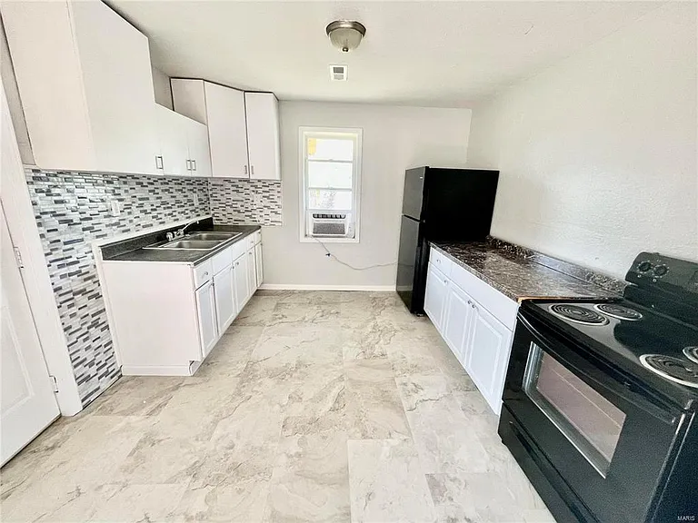 2203 Bryan Ave #A — Photo 4