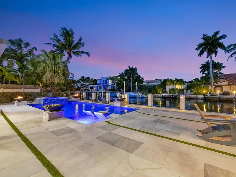 334 Isle Of Capri Dr — Photo 113