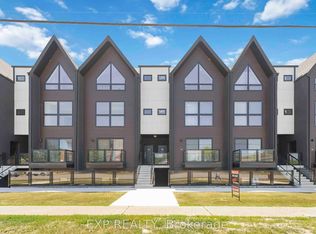 7277 Wilson Cres #305, Niagara Falls, ON L2G 4R8