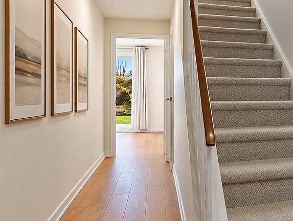 4th image of 1455 Garth St #7