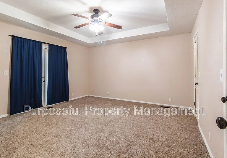 9204 Aaron Dr — Photo 25