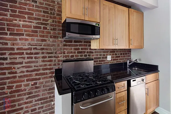 Rented by Centennial Properties NY | media 10