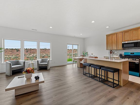 5th image of 10442 Clearwater Dr