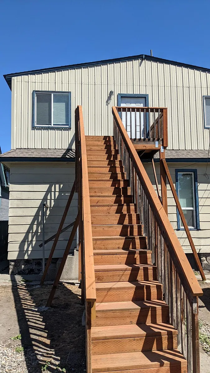 Entrance - 1923 W Boone Ave #2