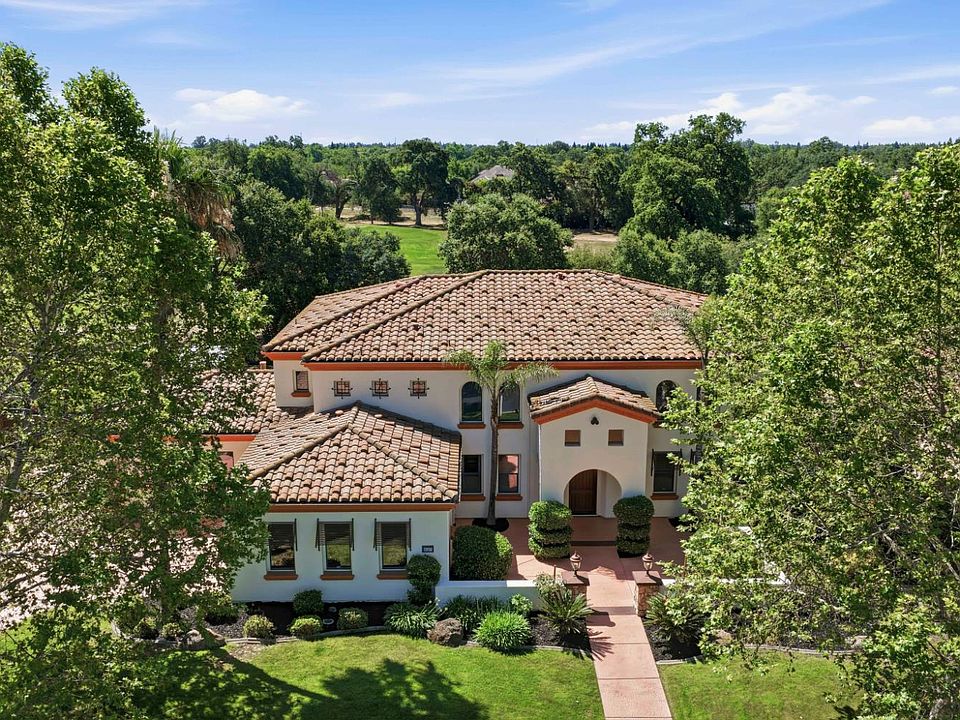 1st image of 8587 Indianwood Ln
