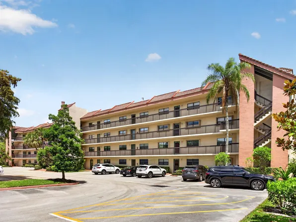 1862 Hammock Boulevard #416, Coconut Creek, FL 33063