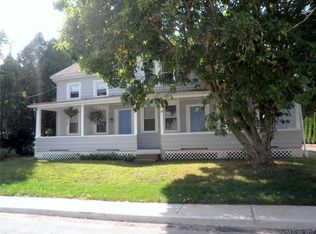 55 River St, Baltic, CT 06330