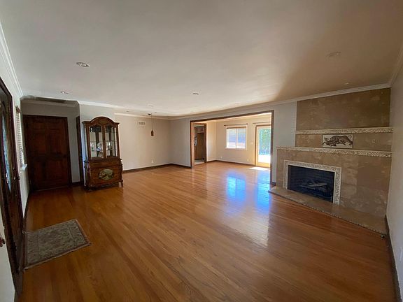 4th image of 15504 Andrae Ct