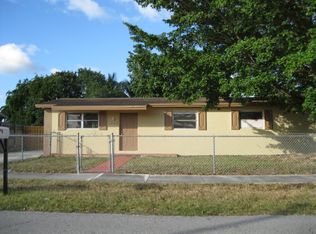 12161 SW 185th St, Miami, FL 33177