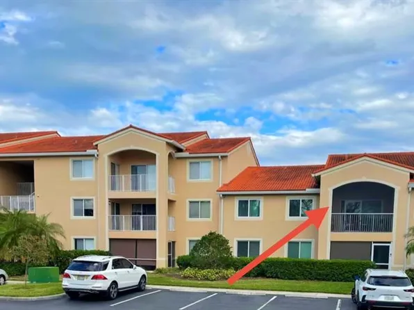 1610 N 42nd Cir APT 211, Vero Beach, FL 32967