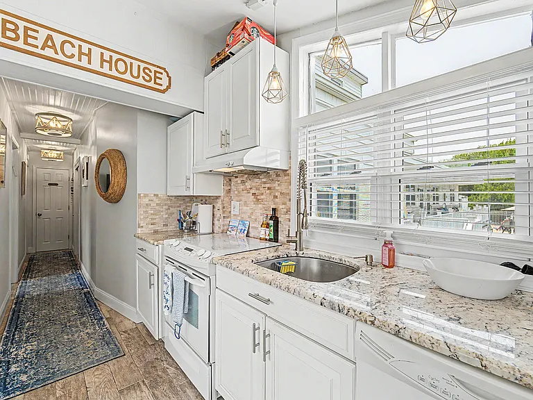 9609 Ventnor Ave #B1 — Photo 11