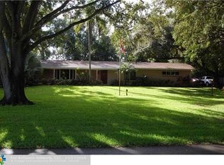 14180 SW 20th St, Davie, FL 33325