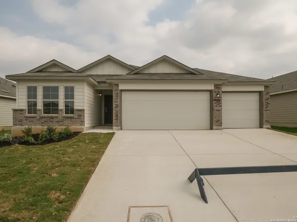 1124 Water Valley, Seguin, TX 78155