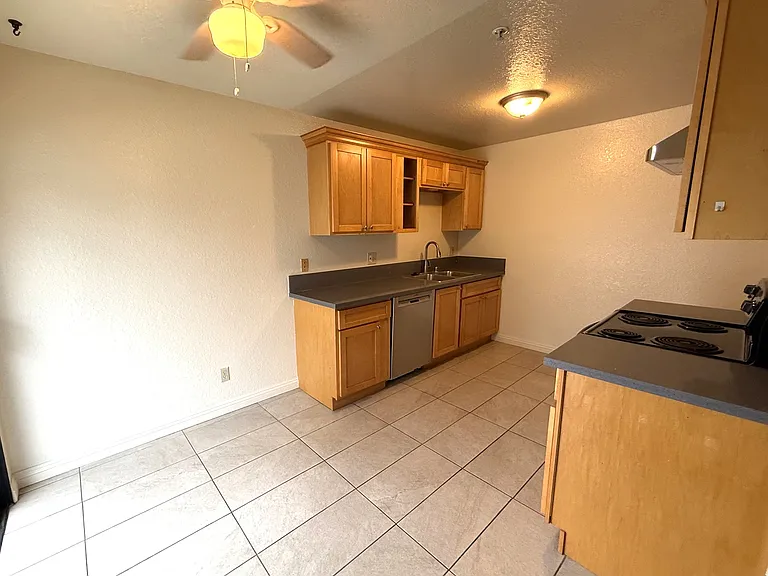 3997 Farquhar Ave #3997 — Photo 3