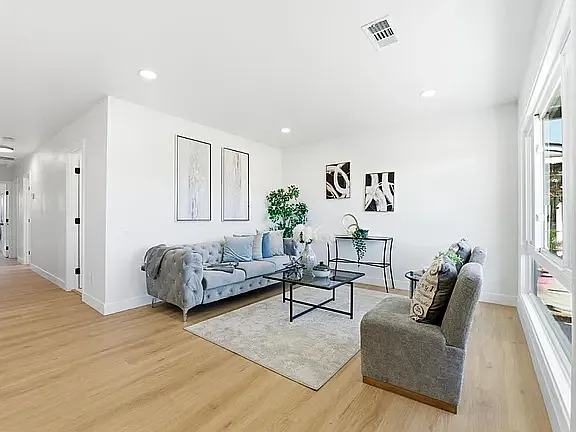 3431 Golf Dr — Photo 4