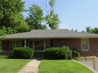 1512 Stadium Blvd, Jefferson City, MO 65109