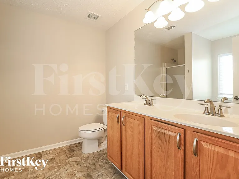 64 Cedar Bay Cir — Photo 9