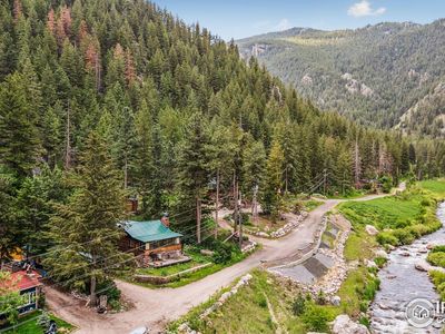 200 Waltonia River Ct, Drake, CO, 80515